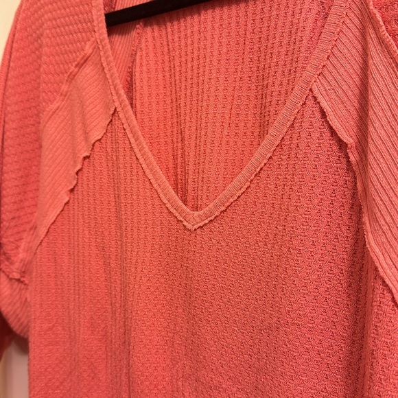 Free People Prairie Rose Pink Santa Clara Thermal V-neck Top Oversized Size XS - Picture 5 of 6